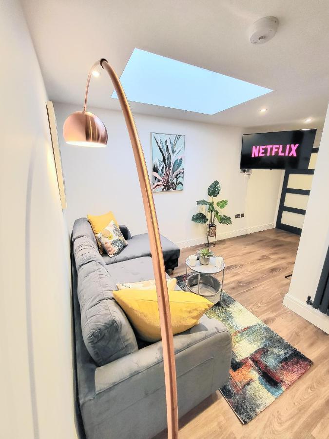 Luxury Pad Centrally Located Near Brighton Station Exterior photo